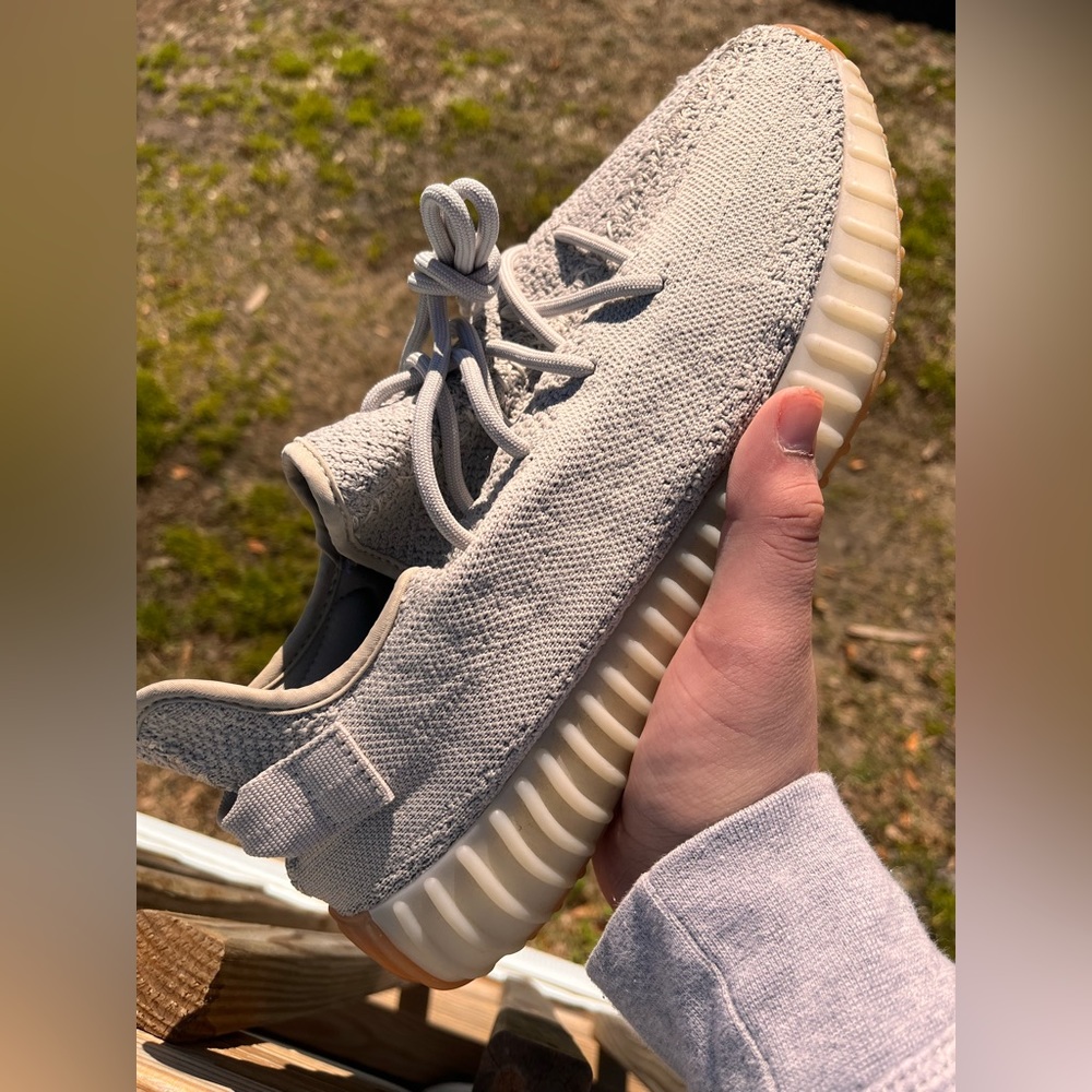Yeezy 350 Sesame Size 10